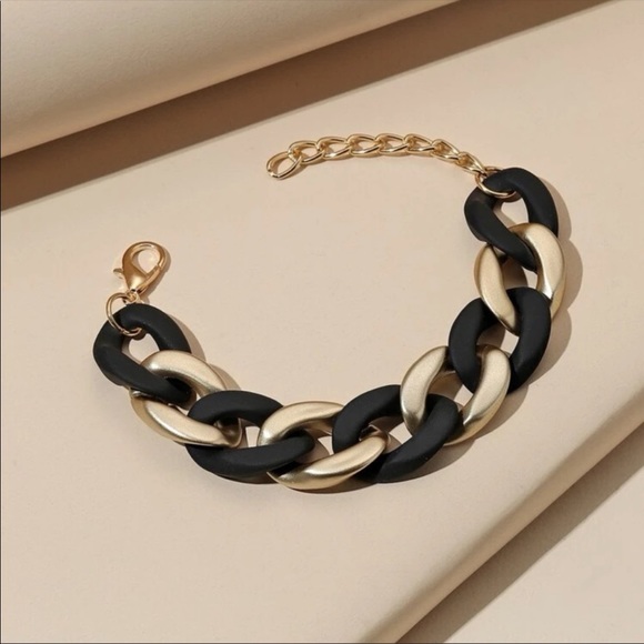Chunky Matte Black + Gold Chain Link Bracelet - Picture 1 of 4